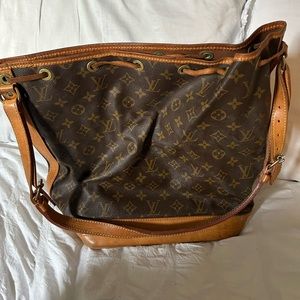 Authentic Vintage Louis Vuitton Shoulder Bag Noe Monogram